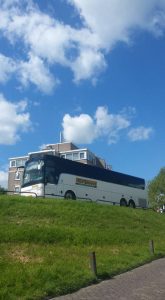 9 mei busreis buurt